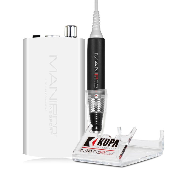 mp_passport_white_02_2_900x_06